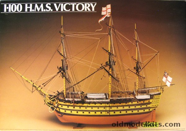 Heller 1/100 HMS Victory - With Sails and John McKay's 'The 100 Gun Ship Victory' Book plastic model kit